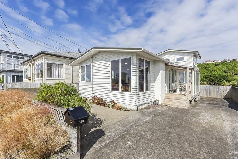 Photo of property in 132 Mitchell Street, Brooklyn, Wellington, 6021