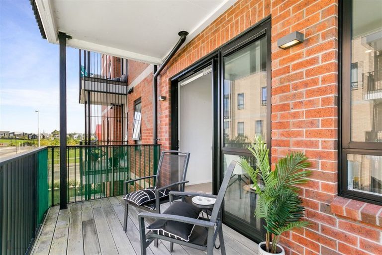 Photo of property in 101/1 Sidney Wallingford Way, Hobsonville, Auckland, 0616