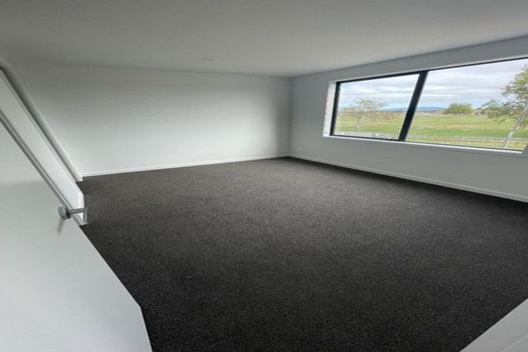 Photo of property in 11 Ruge Court, Cambridge, 3434