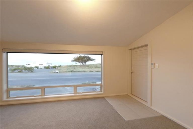 Photo of property in 372 Marine Parade, South New Brighton, Christchurch, 8062