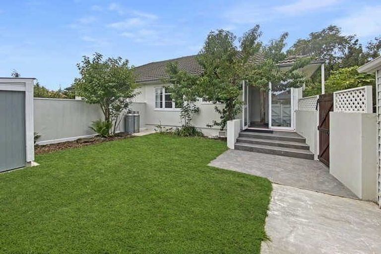 Photo of property in 9 Paeroa Street, Riccarton, Christchurch, 8041