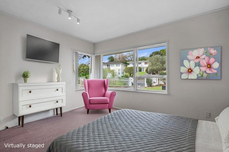 Photo of property in 32 Galaxy Drive, Mairangi Bay, Auckland, 0630