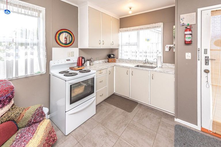 Photo of property in 104 Alma Road, Gonville, Whanganui, 4501