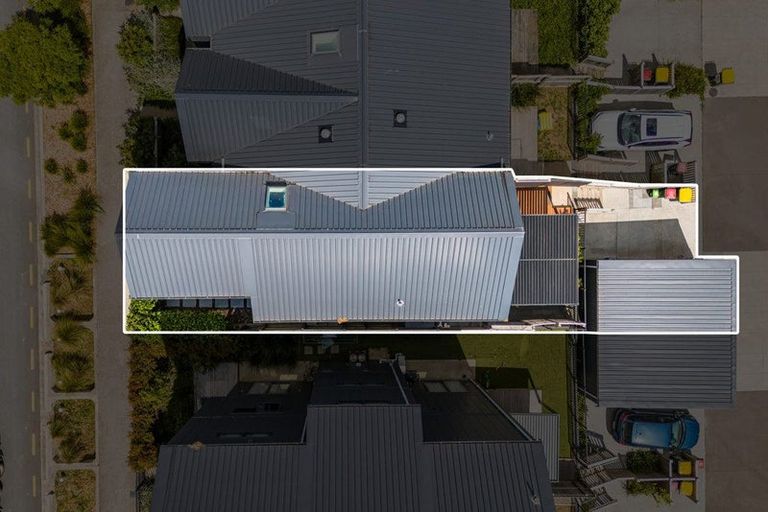 Photo of property in 100 Tarapuka Road, Westgate, Auckland, 0814