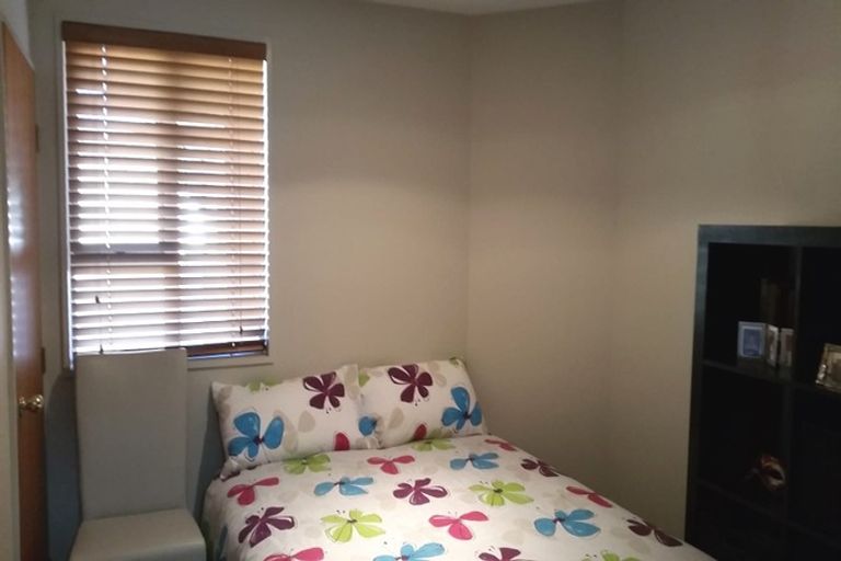 Photo of property in 17 Fairfield Avenue, Addington, Christchurch, 8024