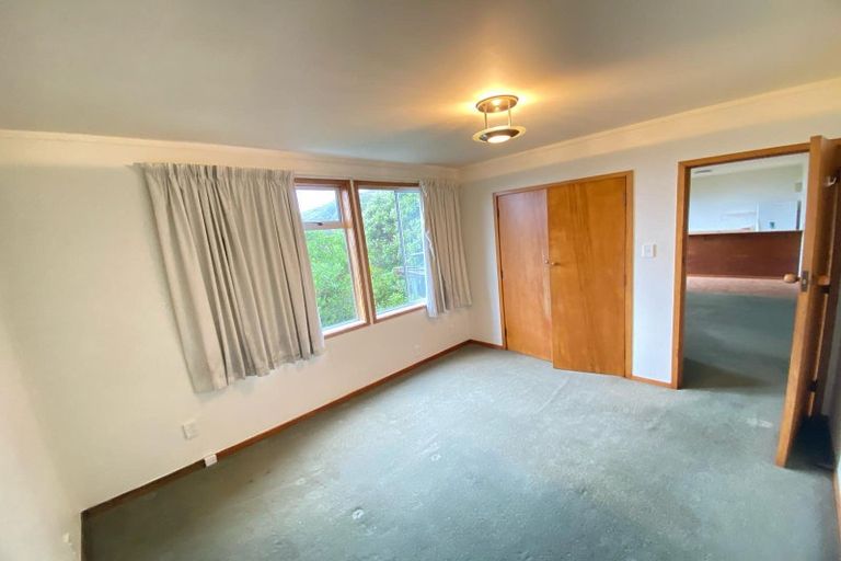 Photo of property in 36 Wrights Hill Road, Karori, Wellington, 6012