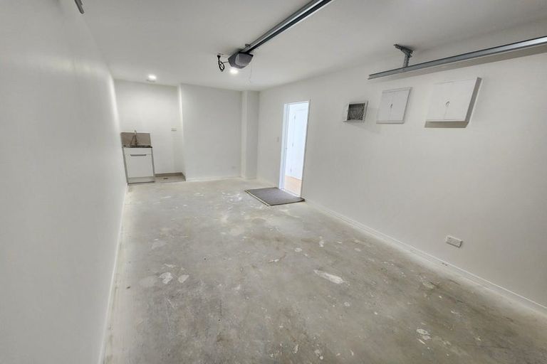 Photo of property in 9/25 Manse Road, Pahurehure, Papakura, 2113