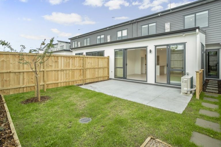 Photo of property in 49 Lusitano Drive, Karaka, Papakura, 2113