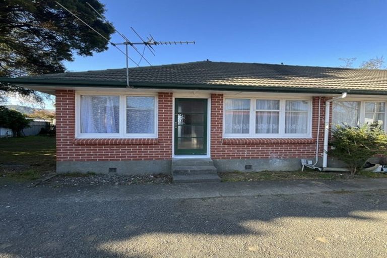 Photo of property in 7 Tawai Street, Trentham, Upper Hutt, 5018