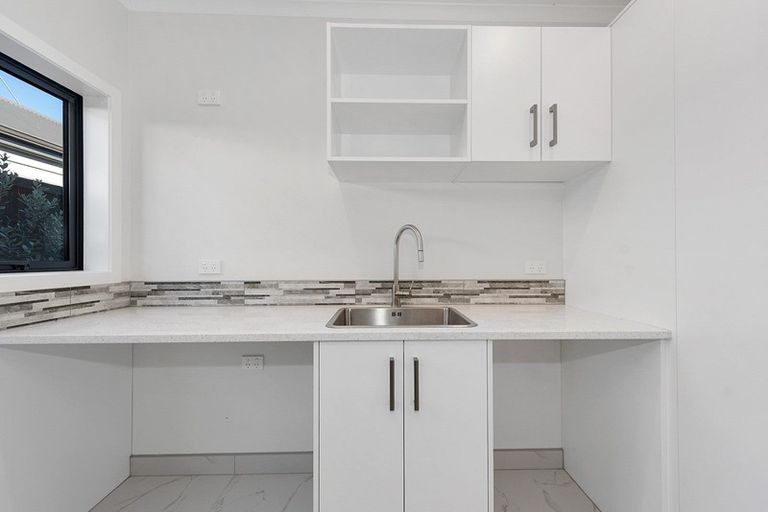 Photo of property in 5 Lissaman Place, Chartwell, Hamilton, 3210