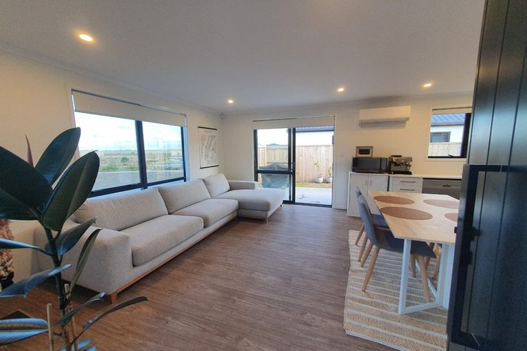 Photo of property in 7 Kahotea Place, Papamoa Beach, Papamoa, 3118