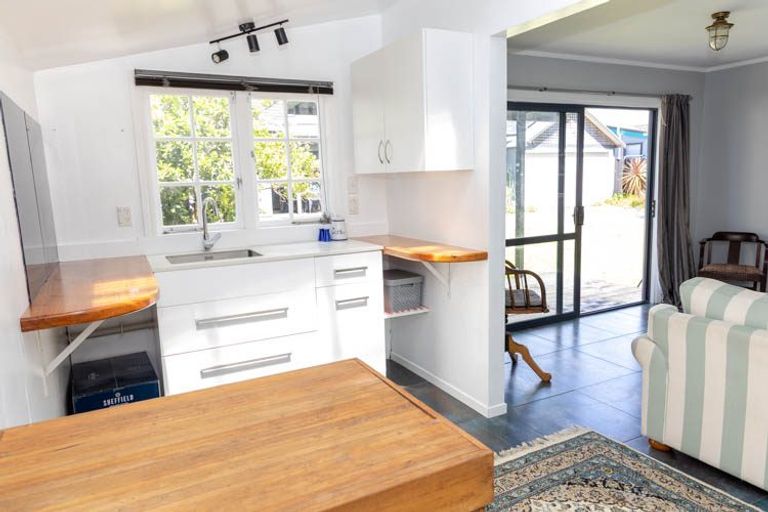 Photo of property in 11 Cliff Street, Onerahi, Whangarei, 0110