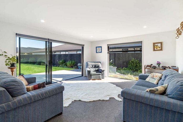 Photo of property in 8 Beak Street, Rolleston, 7615