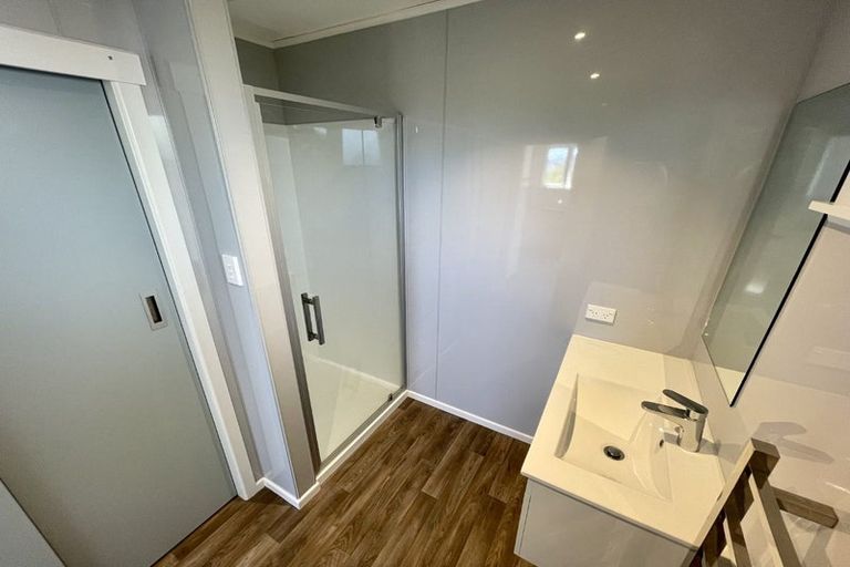 Photo of property in 55 Huntingdon Street, Northland, Wellington, 6012