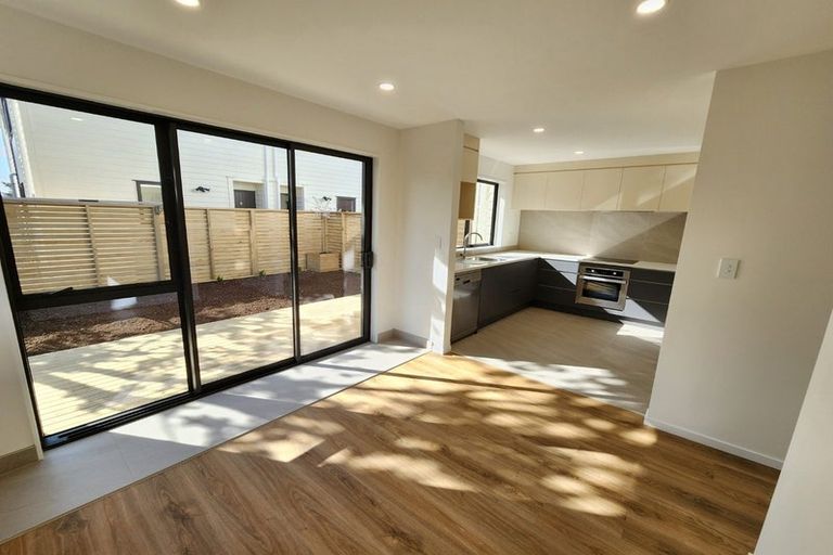 Photo of property in 3/25 Manse Road, Pahurehure, Papakura, 2113