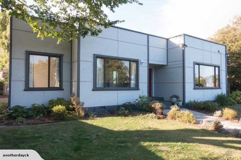 Photo of property in 56 Collins Street, Addington, Christchurch, 8024