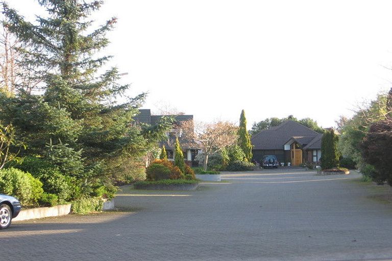 Photo of property in 5 Balcairn Place, Terrace End, Palmerston North, 4410