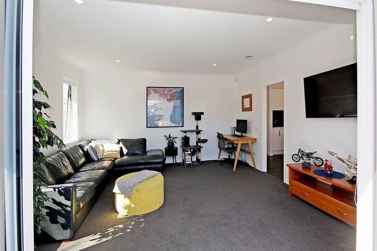 Photo of property in 3a Chrystall Street, Foxton Beach, Foxton, 4815