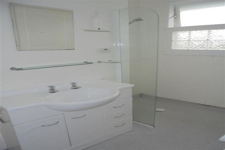 Photo of property in 90a Frederick Street, Wainuiomata, Lower Hutt, 5014