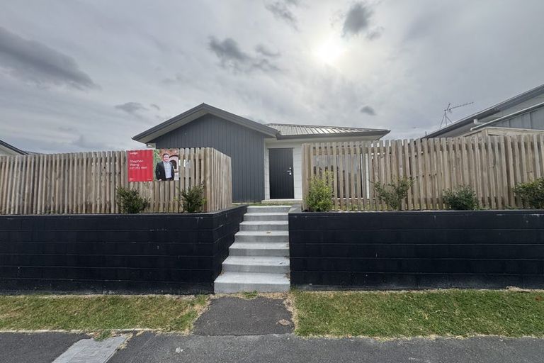 Photo of property in 1/10 Michael Avenue, Dinsdale, Hamilton, 3204