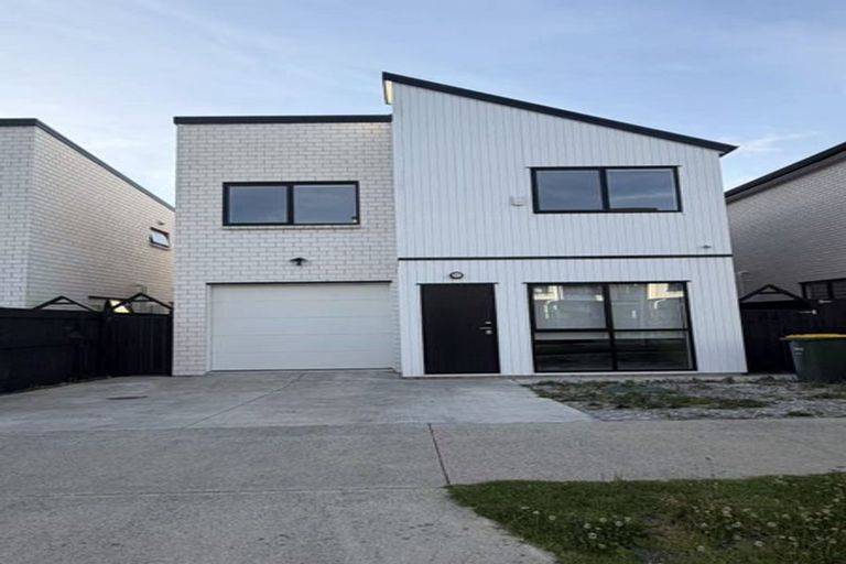 Photo of property in 7 Pilot Drive, Hobsonville, Auckland, 0616