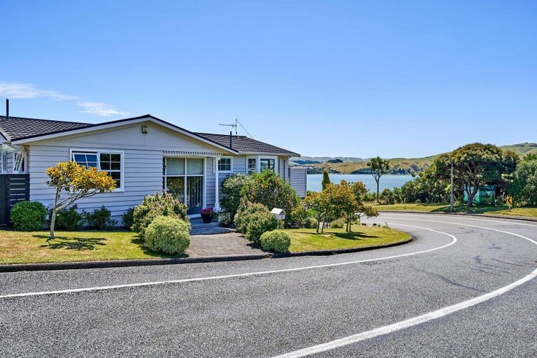 Photo of property in 6 Spinnaker Drive, Whitby, Porirua, 5024