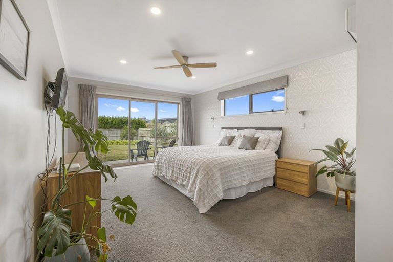 Photo of property in 20 Larlin Drive, Hawera, 4675