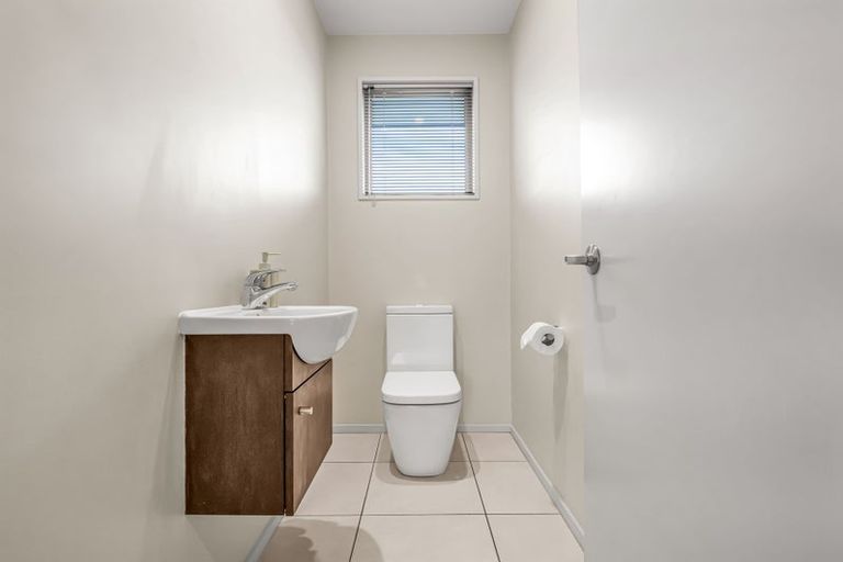 Photo of property in 4 Richard Seddon Drive, Northwood, Christchurch, 8051