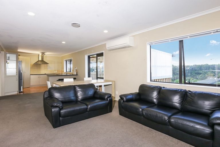 Photo of property in 20 Exotic Place, Massey, Auckland, 0614