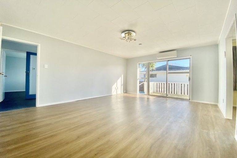 Photo of property in 50 Te Irirangi Drive, Clover Park, Auckland, 2019