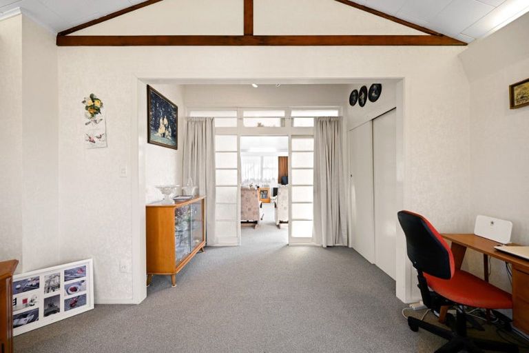 Photo of property in 2 Guy Place, Melville, Hamilton, 3206