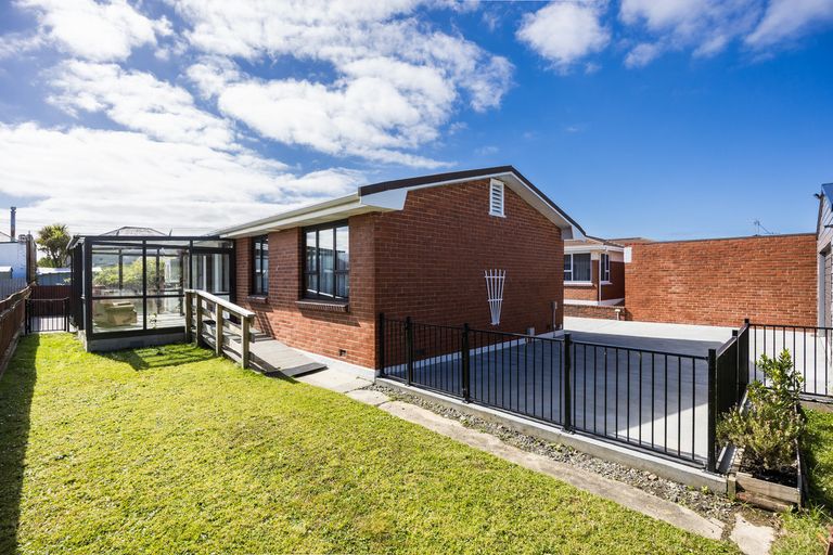 Photo of property in 66a Cutten Street, South Dunedin, Dunedin, 9012