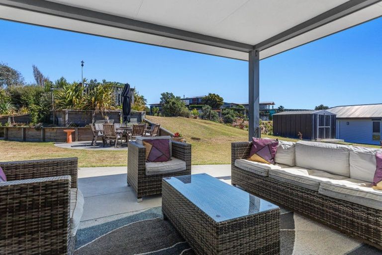 Photo of property in 41 Dawn Parade, Coastlands, Whakatane, 3120