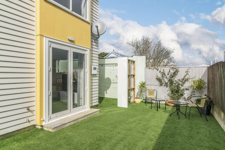 Photo of property in 21u6 Luxford Street, Berhampore, Wellington, 6023