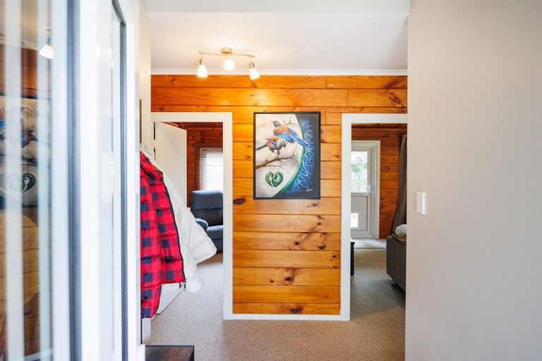 Photo of property in 2 Dalrymple Place, Marton, 4710