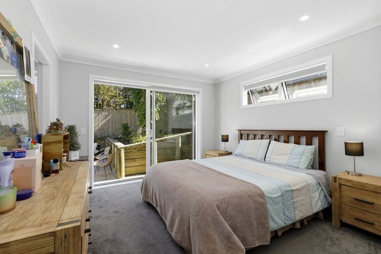 Photo of property in 92a Horoeka Street, Stokes Valley, Lower Hutt, 5019
