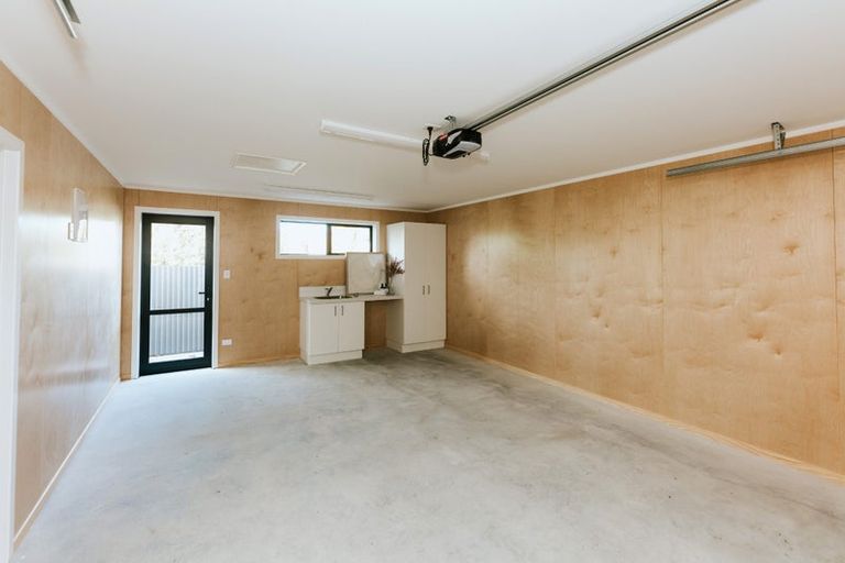 Photo of property in 9/32 Ennis Avenue, Pakuranga Heights, Auckland, 2010