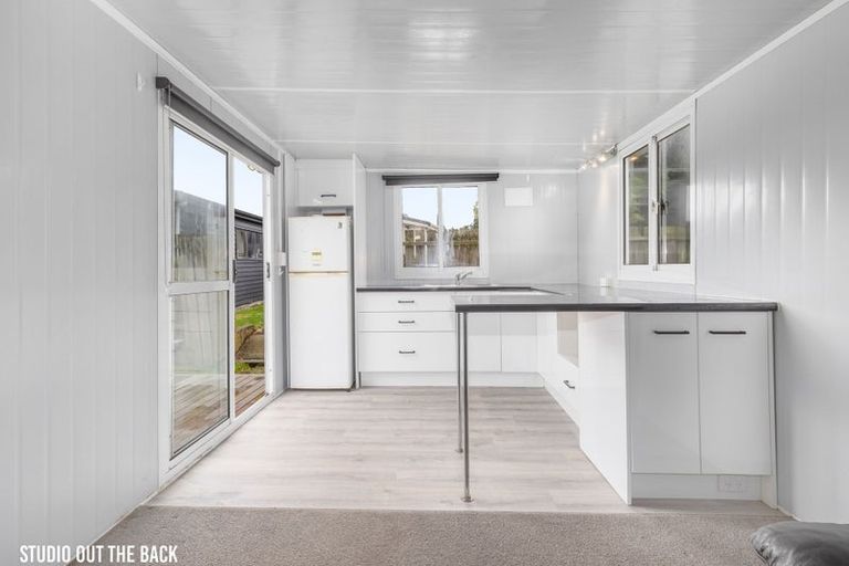 Photo of property in 40 Walton Road, Paraparaumu Beach, Paraparaumu, 5032