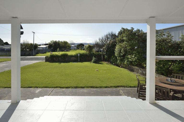 Photo of property in 69 Fortescue Street, Mahia, Nuhaka, 4198