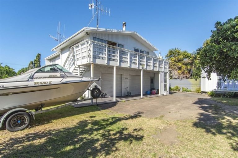 Photo of property in 4 Links Avenue, Mount Maunganui, 3116
