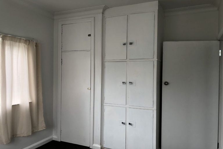 Photo of property in 106 Bartholomew Road, Levin, 5510