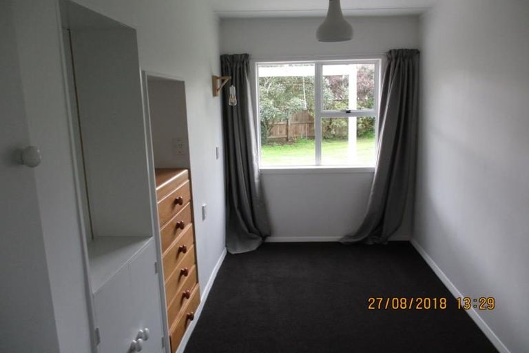 Photo of property in 25 Heperi Street, Waikanae Beach, Waikanae, 5036