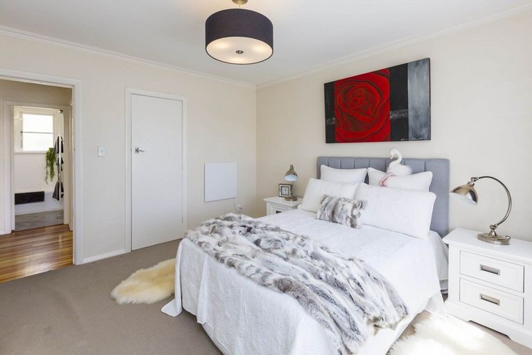 Photo of property in 2b Liverpool Street, Trentham, Upper Hutt, 5018