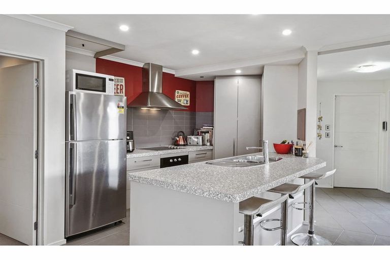 Photo of property in 16 Magnolia Boulevard, Kaiapoi, 7630