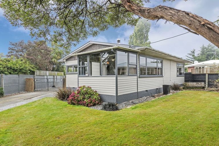 Photo of property in 46 Hastings Street, Southbridge, 7602