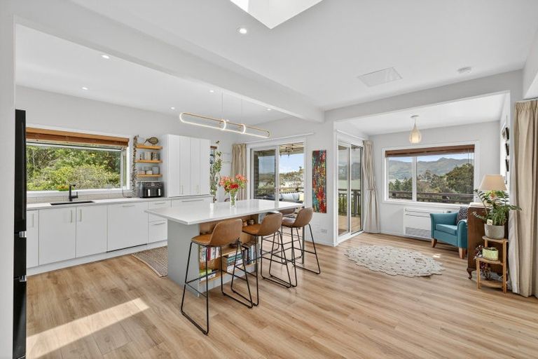 Photo of property in 39 Park Terrace, Corsair Bay, Lyttelton, 8082