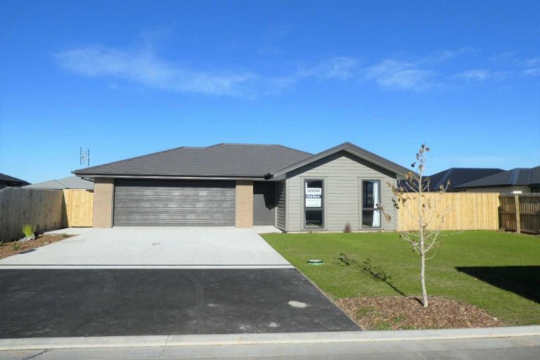 Photo of property in 36 Nicolau Avenue, Rolleston, 7615