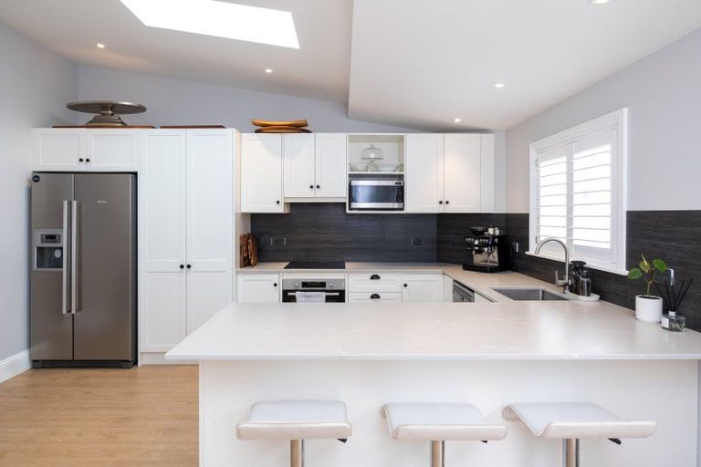 Photo of property in 9 Lincoln Road, Bluff Hill, Napier, 4110