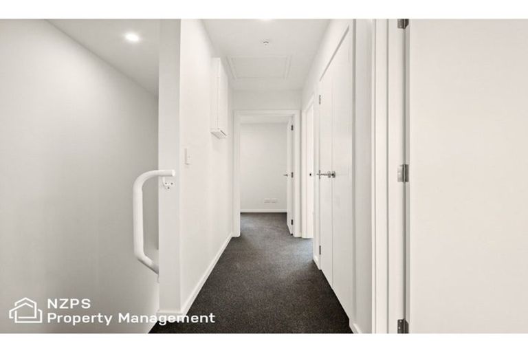 Photo of property in 67f Royal Crescent, Saint Kilda, Dunedin, 9012