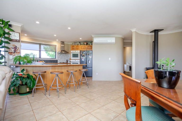 Photo of property in 152 Aerodrome Road, Dannevirke, 4972